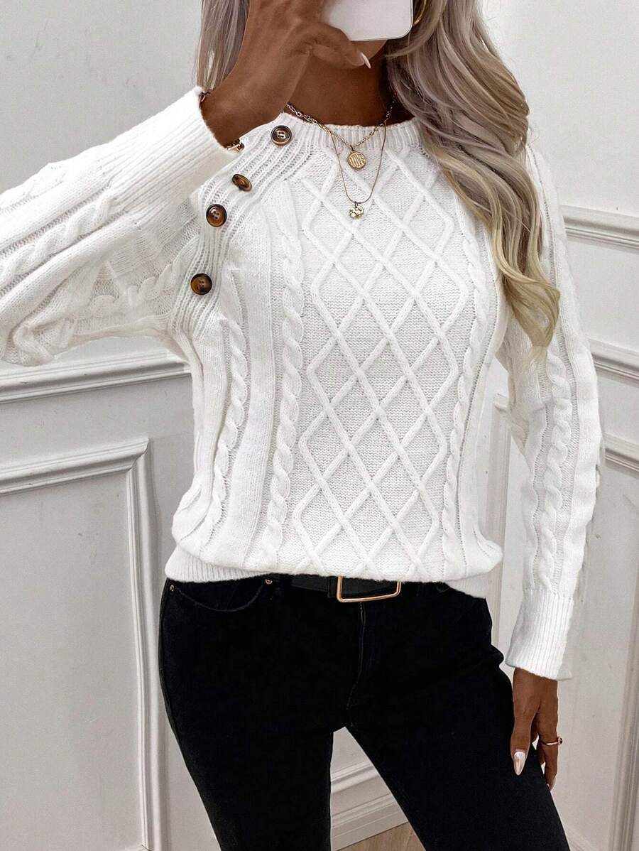 Catharina | Button-Detail Cable Knit Sweater