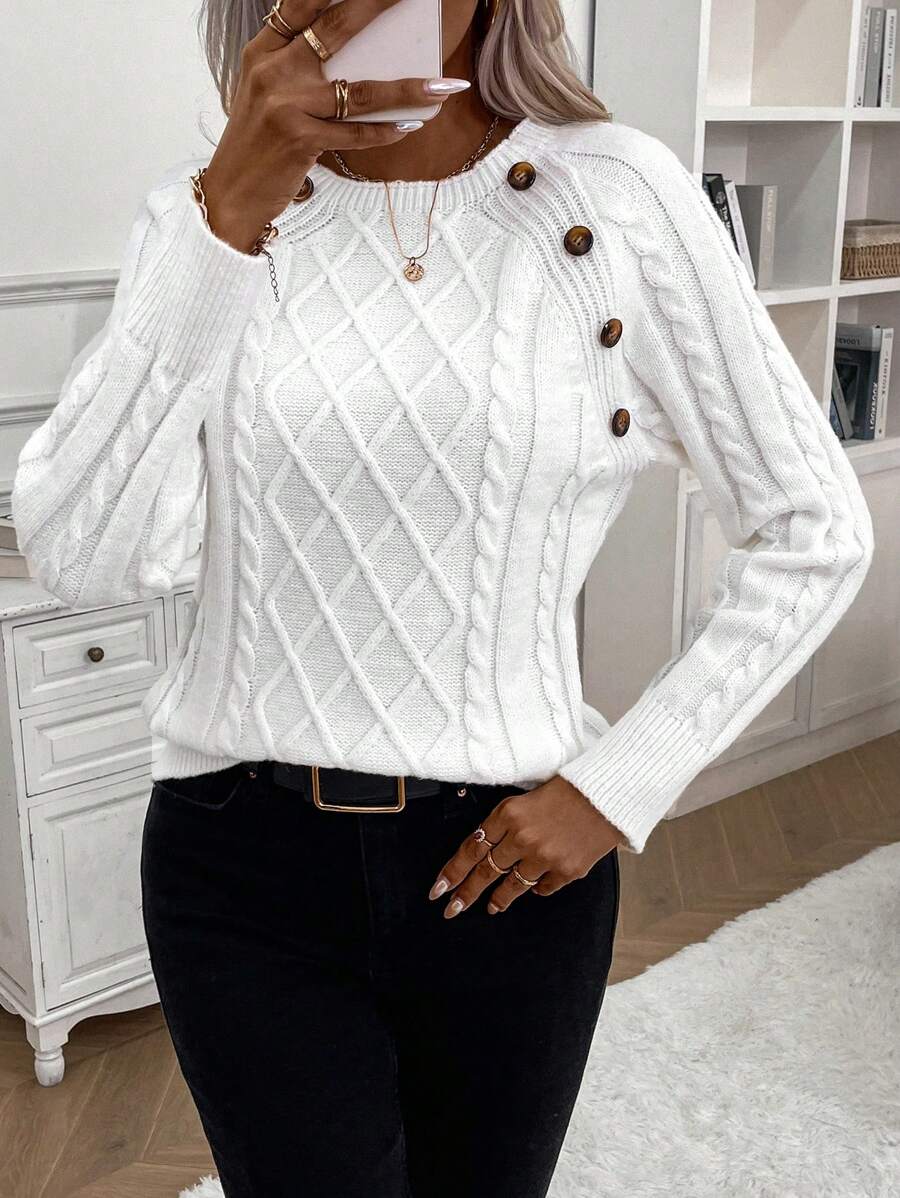 Catharina | Button-Detail Cable Knit Sweater