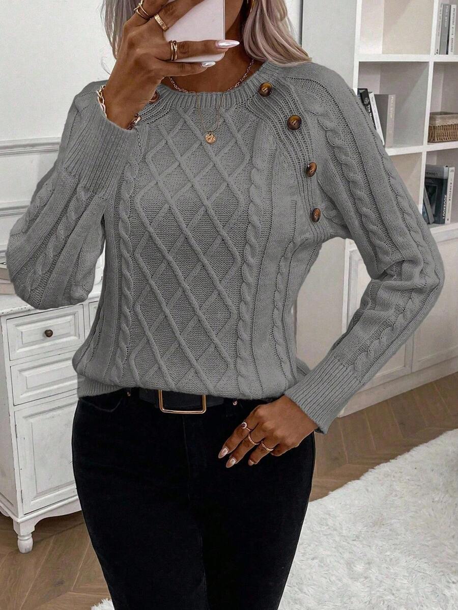 Catharina | Button-Detail Cable Knit Sweater