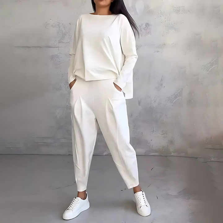 Clara | Timeless Two-Piece Set