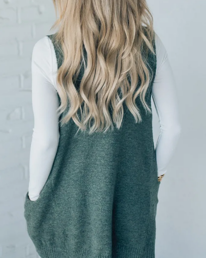 Arola | Cozy Vest