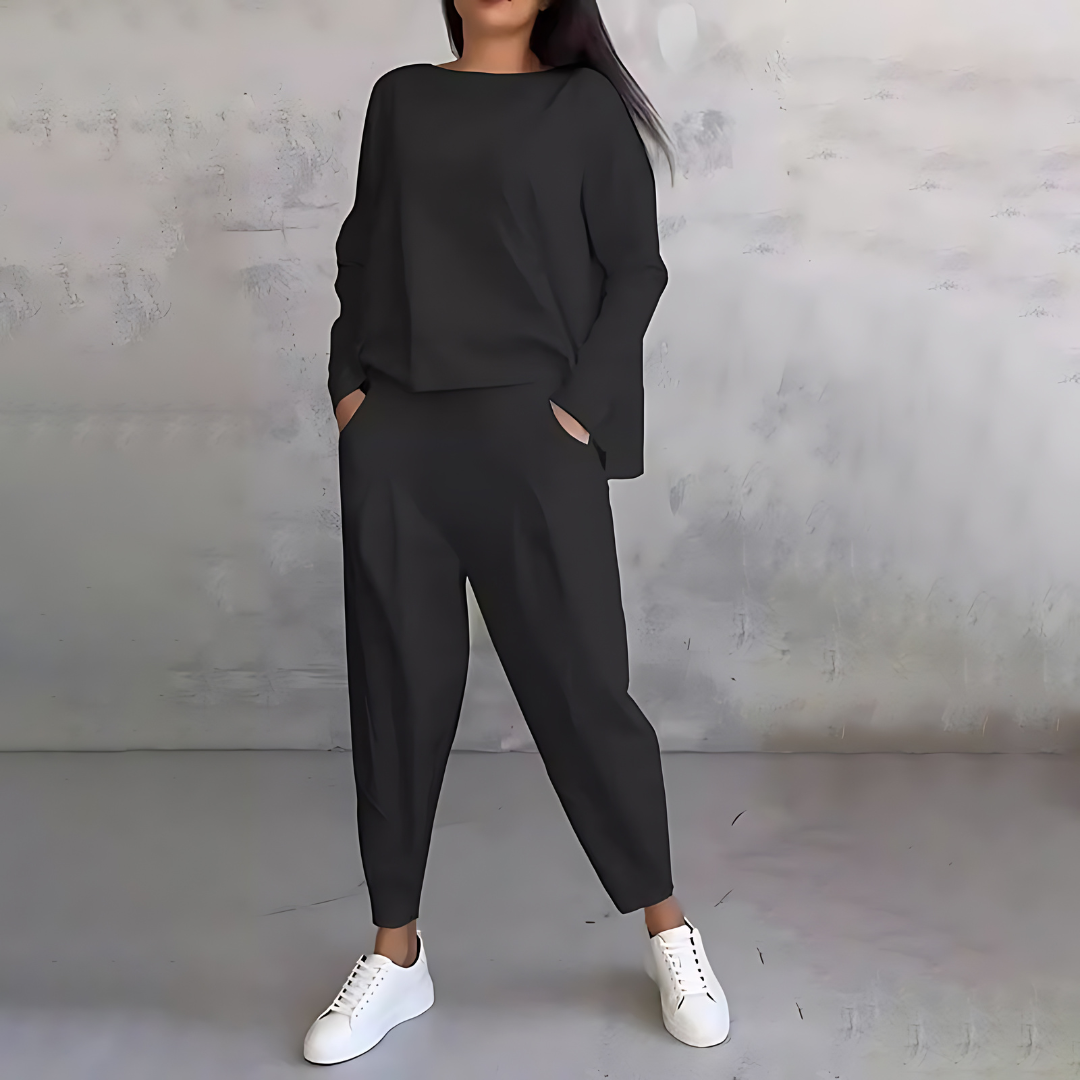 Clara | Timeless Two-Piece Set