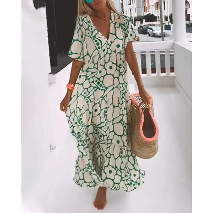 Christine | Flowing and Light Summer Dress