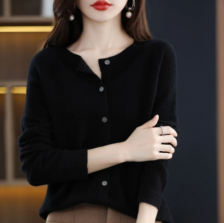 Amanda | Elegant Cardigan