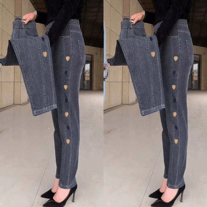 Soraya | Women's Highly Elastic Jeans with Heart Motif Embroidery