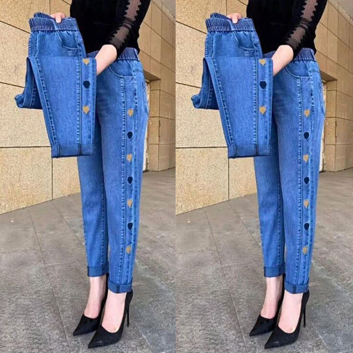 Soraya | Women's Highly Elastic Jeans with Heart Motif Embroidery